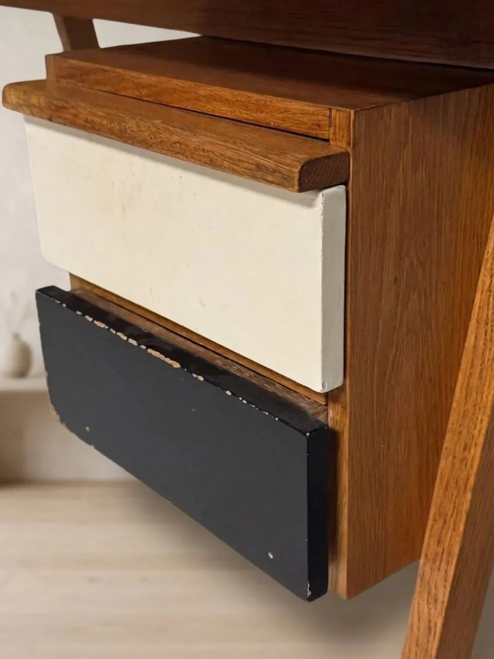Bureau en bois de style mid-century par Robin Day, années 1950, Royaume-Uni