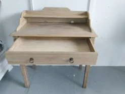 Bureau en chêne clair