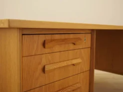 Bureau en chêne, design danois, années 1960, designer : Henning Kjærnulf