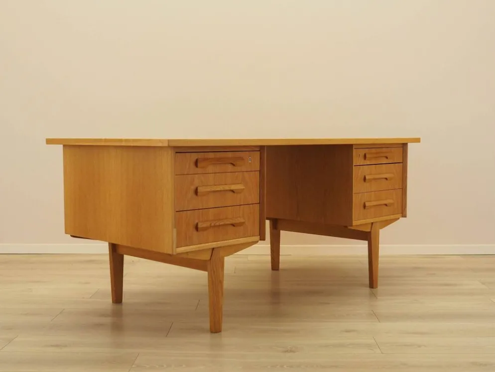 Bureau en chêne, design danois, années 1960, designer : Henning Kjærnulf