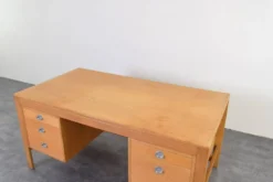 Bureau en chêne du milieu du siècle par Chr. Rasmussen pour Randers Møbelfabrik, années 1970.
