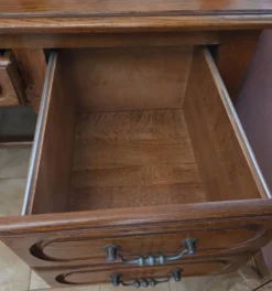 Bureau en chêne massif