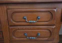 Bureau en chêne massif