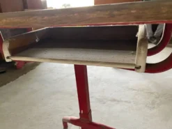Bureau enfant acier et bois 1950