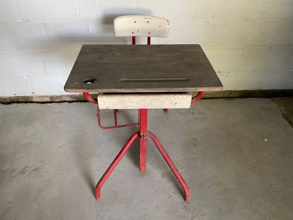 Bureau enfant acier et bois 1950