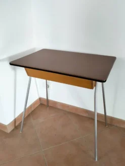 Bureau enfant années 70