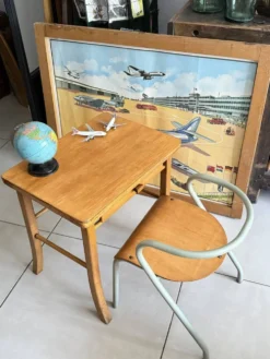 Bureau enfant Baumann en bois et chaise Hitier vintage