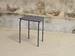 Bureau Enfant plateau repeint bleu