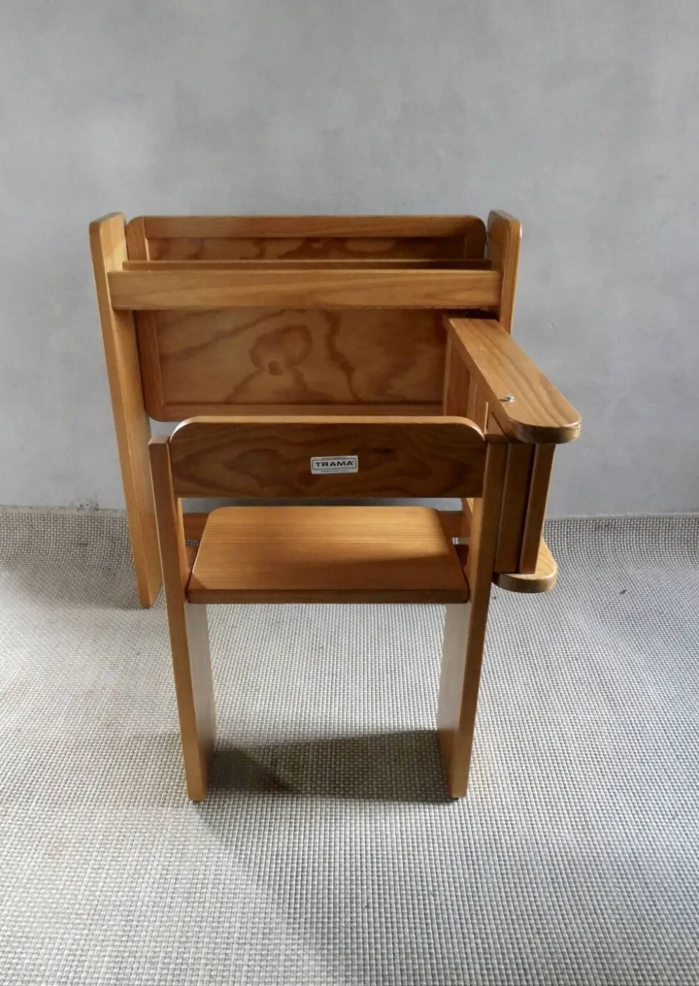 Bureau enfant pliant de la marque Trama, années 80