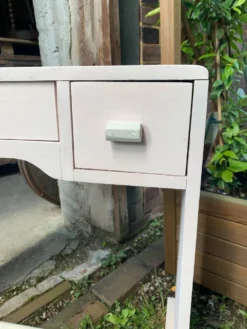 Bureau enfant rose poudré vintage