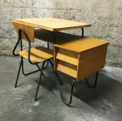 Bureau enfant vintage et sa chaise