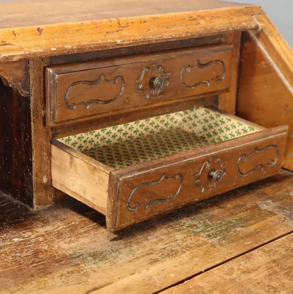 Bureau en noyer