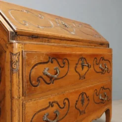 Bureau en noyer