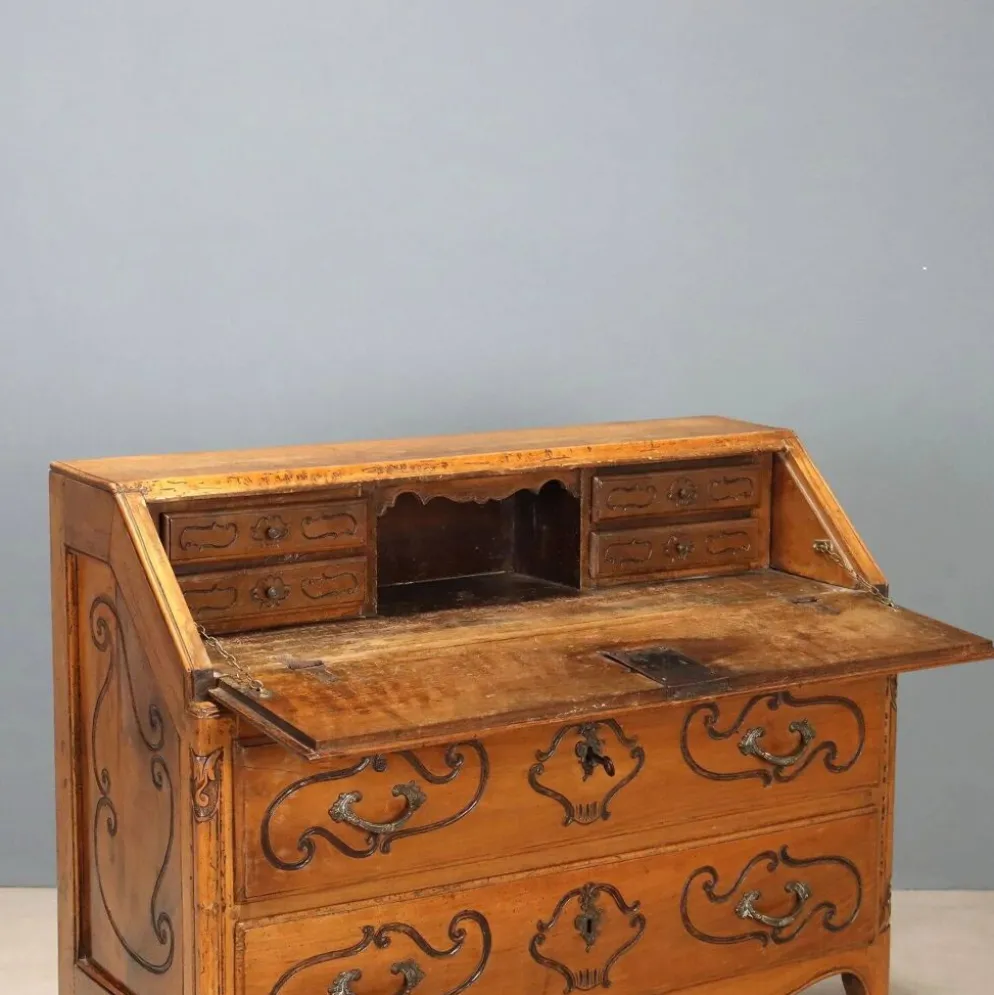 Bureau en noyer