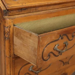 Bureau en noyer