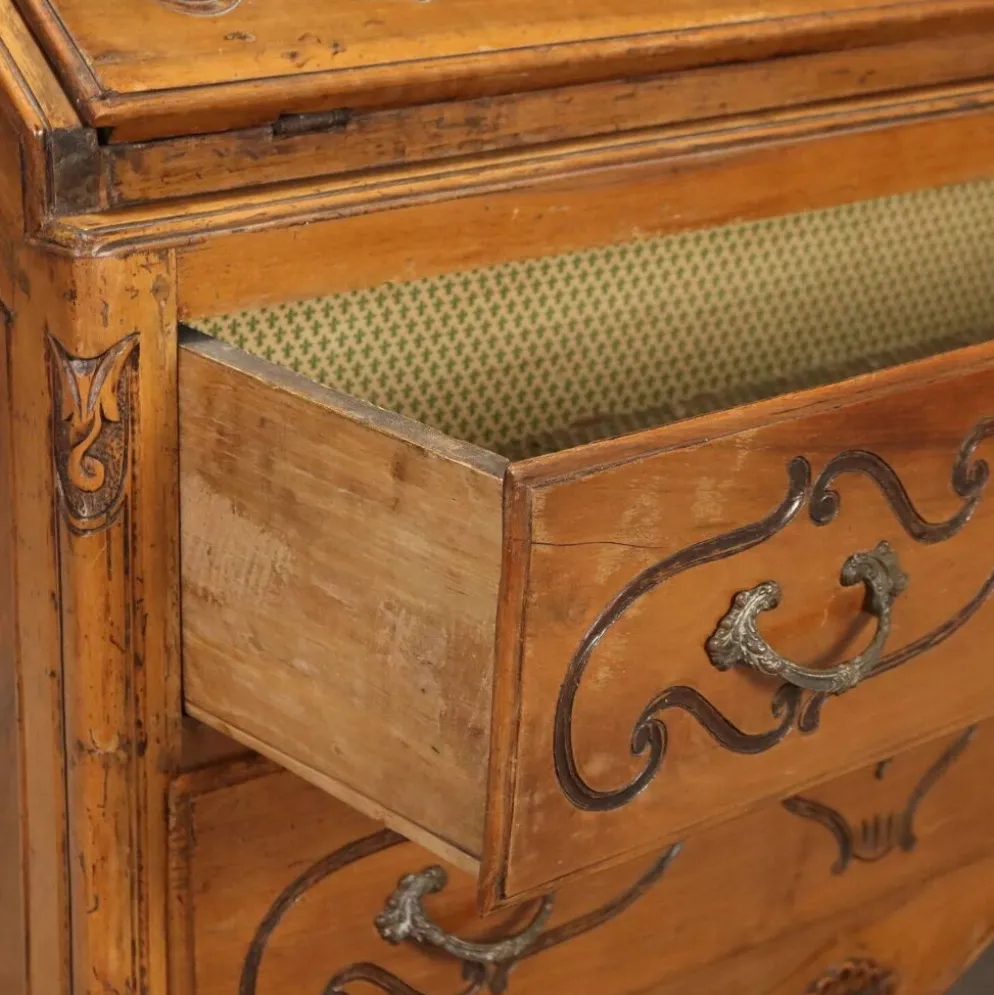 Bureau en noyer