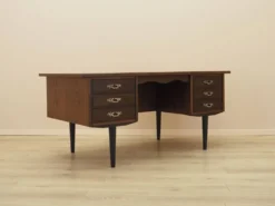 Bureau en noyer danois avec tiroirs, années 1960