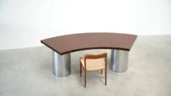 Bureau en noyer italien et chrome