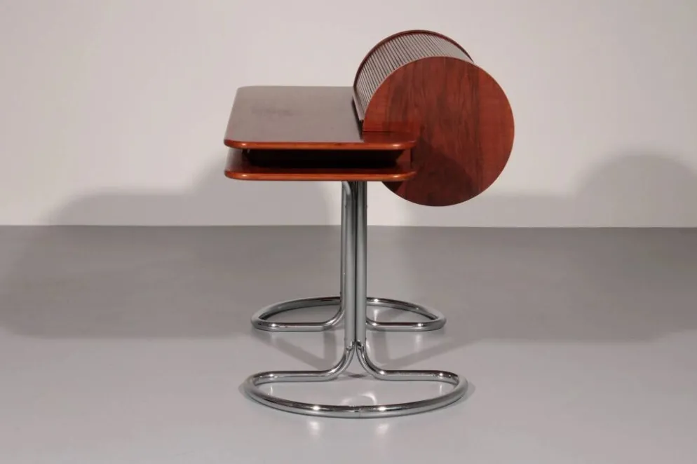 Bureau en noyer "Maia" au design italien par Giotto Stoppino pour Bernini, années 1960.