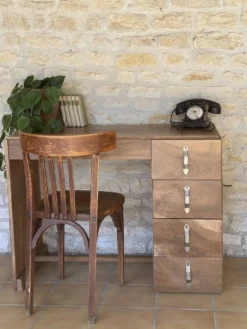 Bureau en noyer massif rénové 5 tiroirs