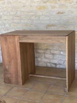 Bureau en noyer massif rénové 5 tiroirs