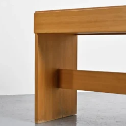 Bureau en orme massif par Maison Regain, année 70