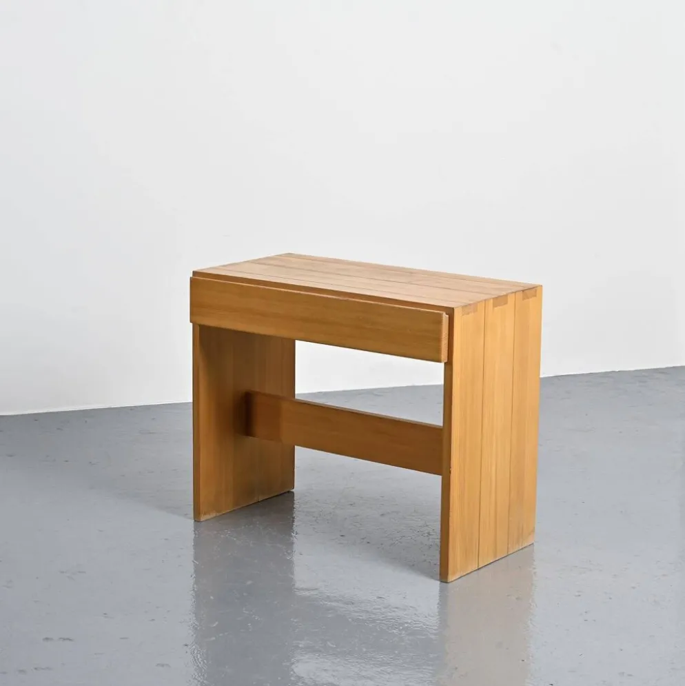 Bureau en orme massif par Maison Regain, année 70