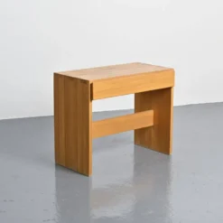Bureau en orme massif par Maison Regain, année 70