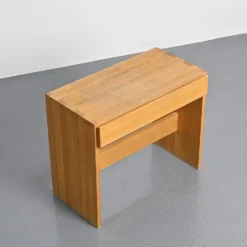 Bureau en orme massif par Maison Regain, année 70