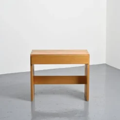 Bureau en orme massif par Maison Regain, année 70