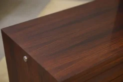 Bureau en palissandre modèle T95 par Osvaldo Borsani pour Tecno 1960’s