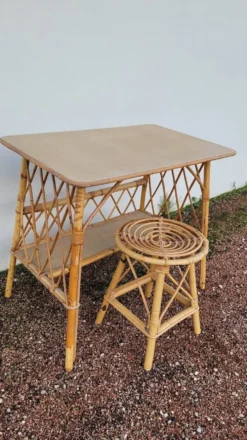 Bureau en rotin avec tabouret vintage- 1950s