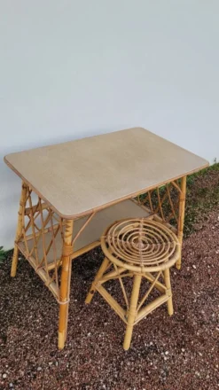Bureau en rotin avec tabouret vintage- 1950s