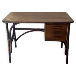 Bureau en rotin trois tiroirs