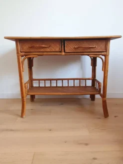 Bureau en rotin vintage