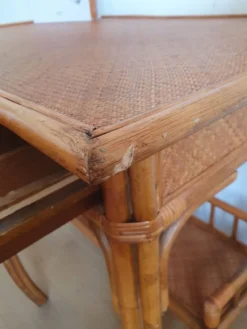 Bureau en rotin vintage