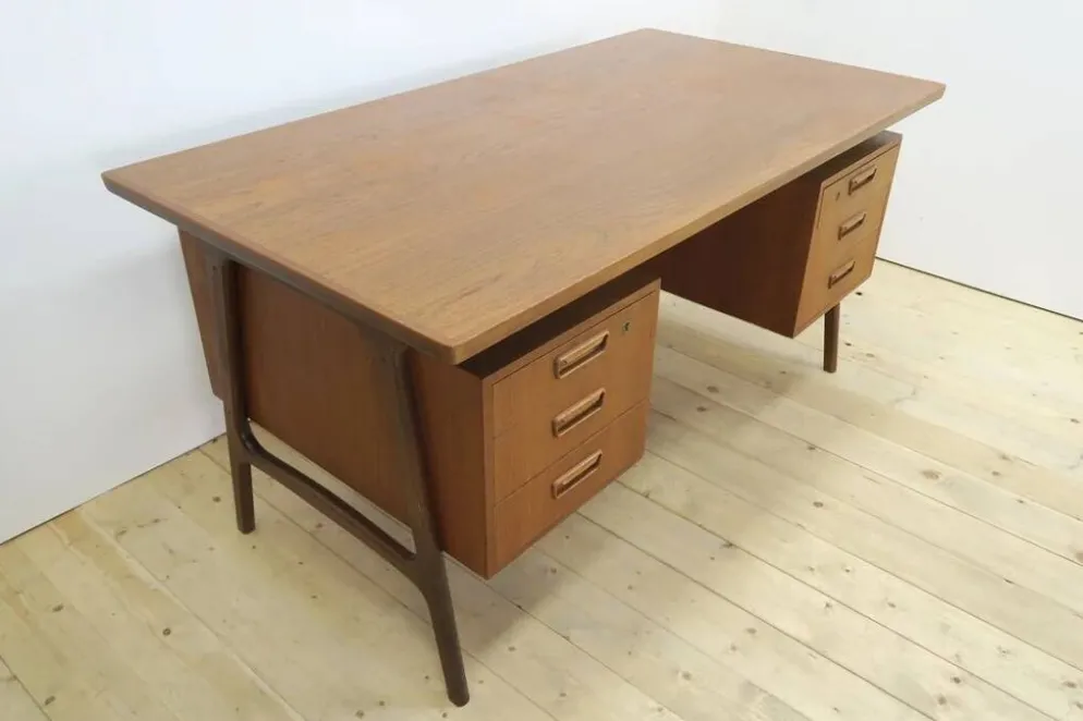 Bureau en teck avec tiroirs, Danemark 1960