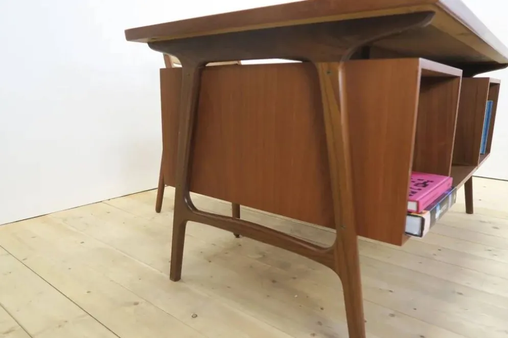 Bureau en teck avec tiroirs, Danemark 1960