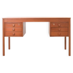 Bureau en teck danois des années 1960 de Domino Møbler.