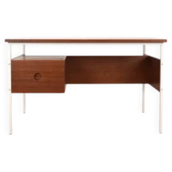 Bureau en teck danois des années 1970.