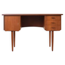 Bureau en teck danois des années 1960.