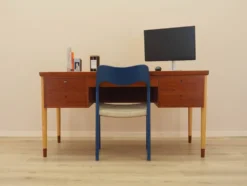 Bureau en teck, design danois, années 1970, fabriqué au Danemark