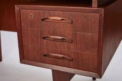 Bureau en teck du milieu du siècle, Danemark années 1960