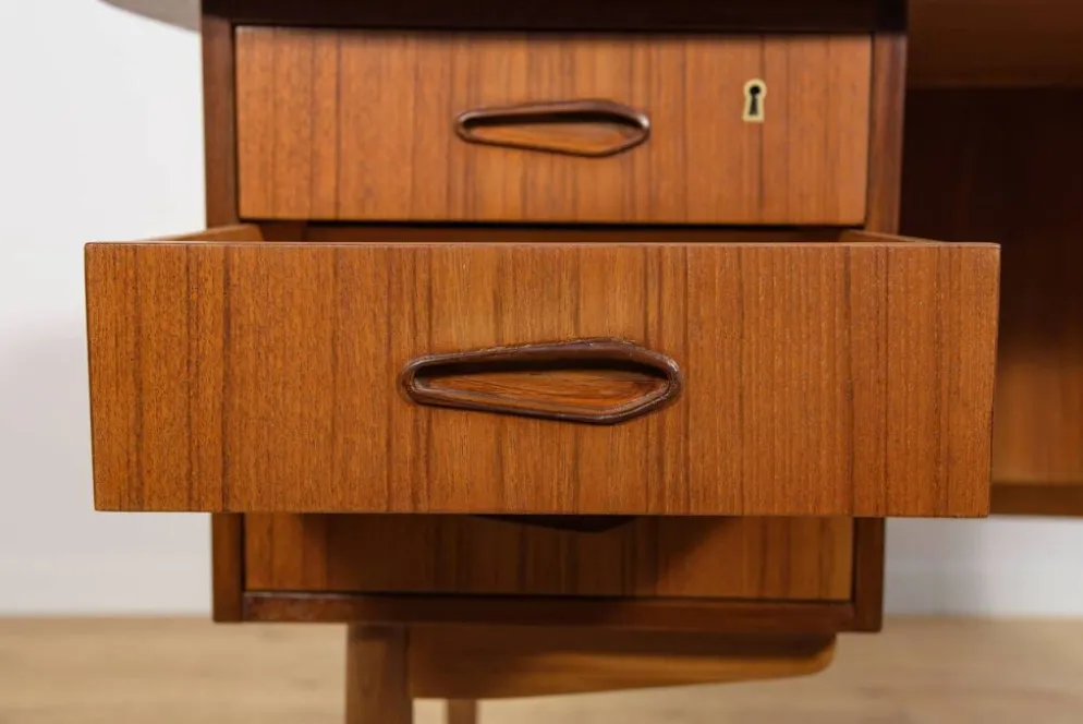 Bureau en teck en forme de rein, libre, des années 1960, Danemark