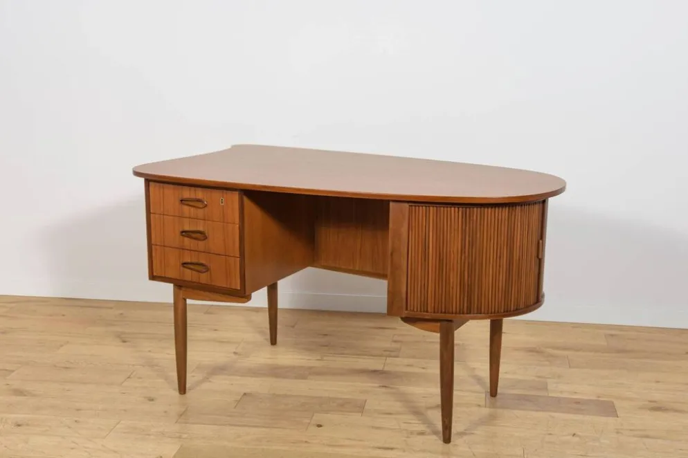 Bureau en teck en forme de rein, libre, des années 1960, Danemark