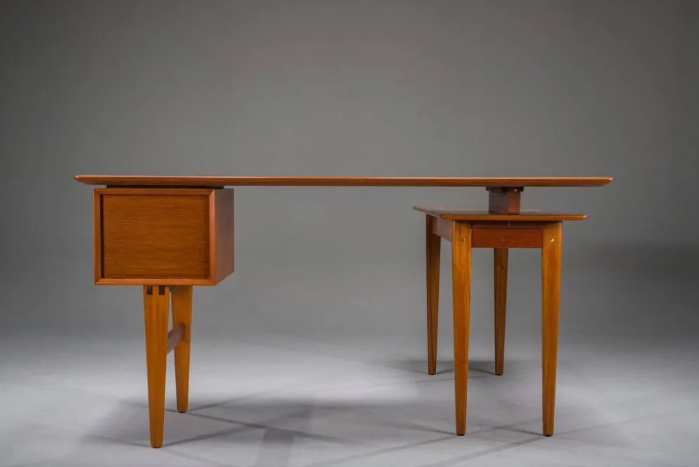 Bureau en teck en L de style mid-century moderne, années 1970