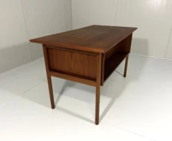 Bureau en teck Gunnar Nielsen Tibergaard Danemark