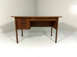 Bureau en teck Gunnar Nielsen Tibergaard Danemark