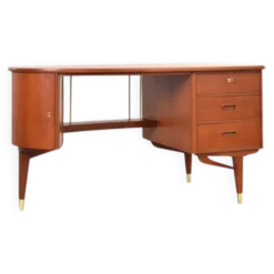 Bureau en teck organique du milieu du siècle de Sola Møbler, années 1960.