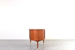 Bureau en teck organique du milieu du siècle de Sola Møbler, années 1960.